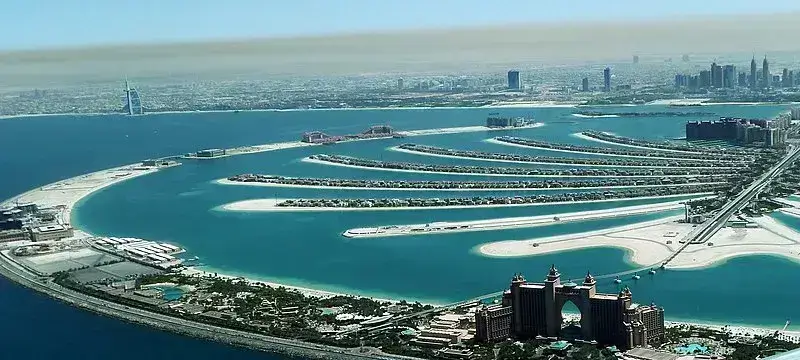 The Enchanting Palm Jumeirah: Dubai's Man-Made Marvel